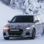 アウディ・A1次期型、1年振りのウィンターテスト。高性能「S」は250馬力超えか？ - Audi A1 Winter 1