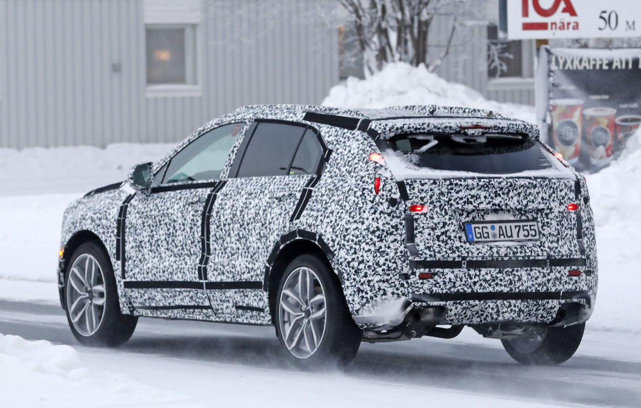 Cadillac Xt4 9 画像 ライバルはレクサス Nx キャデラック初のコンパクトsuv Xt4 は クラスで最もクーペなスタイルに Clicccar Com