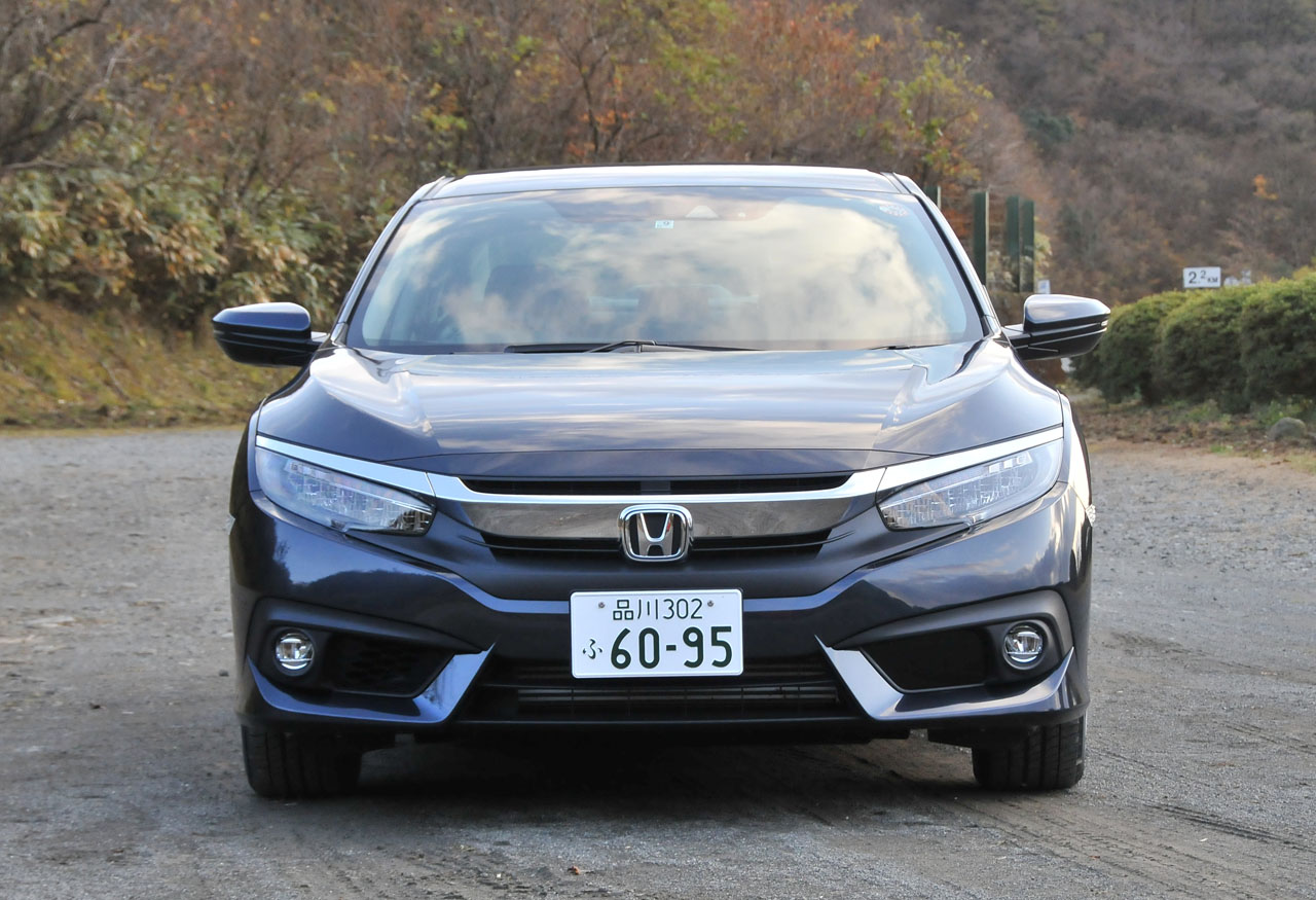 ホンダ シビック試乗 パッケージングはどっちがいい セダンとハッチバックを比較 Clicccar Com