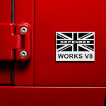 「405馬力のV8を積んだランドローバー・ディフェンダーがイギリスで限定販売」の10枚目の画像ギャラリーへのリンク