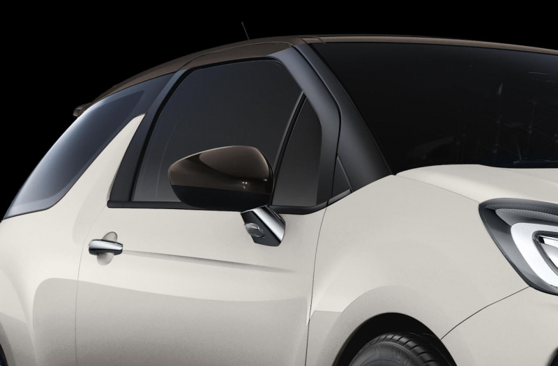 「【新車】個性的な2トーンカラーが目を惹く「DS 3 PARTHÉNON（パルテノン）」が50台限定で発売」の4枚目の画像