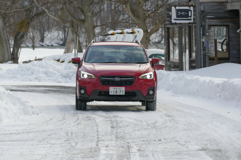 「【試乗】SUBARU AWDで雪国の「普通の道」を走る。インプレッサSPORT 2.0-S EyeSight編」の1枚目の画像