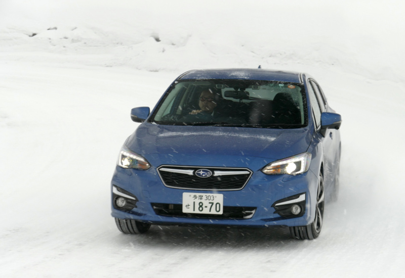 「【試乗】SUBARU AWDで雪国の「普通の道」を走る。インプレッサSPORT 2.0-S EyeSight編」の18枚目の画像