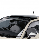 【新車】フィアット初採用の新色アイボリーに加え、電動サンルーフを備えたお得な限定車「フィアット500プーラ」 - 3_500Pura_roof_HD