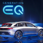 「ダイムラーの電動ブランド「EQ」、初の市販EV「EQ C」を公開【ジュネーブショー18】」の1枚目の画像ギャラリーへのリンク