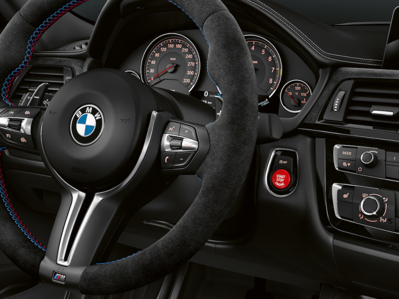「【新車】460ps/600Nmを誇る「BMW C3 M3」が、30台限定・15,780,000円で登場」の1枚目の画像