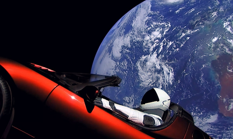 「市販車で世界初の宇宙に出たクルマ、テスラ「ロードスター」は、半永久的に太陽を周回する」の9枚目の画像