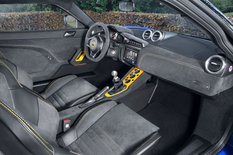 「【新車】1.3tを切る軽量ボディが魅力のロータス・エヴォーラ GT410 スポーツが14,688,000円で登場」の6枚目の画像