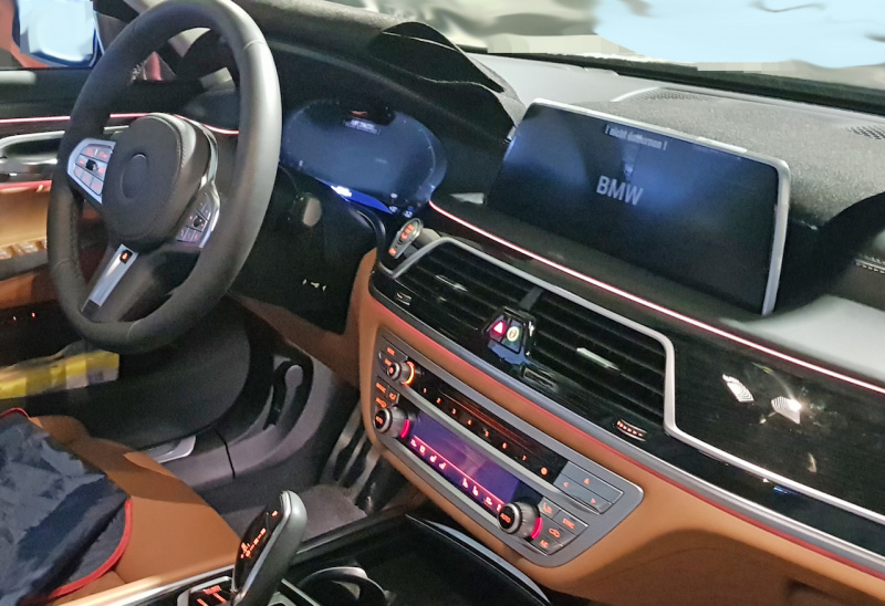 「フルデジタル・コックピット撮った！BMW・7シリーズ改良型プロトタイプは内外装を刷新」の16枚目の画像