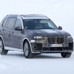 「BMW初の標準7人乗りSUV「X7」は11月ワールドデビュー？」の1枚目の画像ギャラリーへのリンク