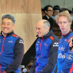 「【Red Bull Toro Rosso Honda DAY in TOKYOレポート】トロロッソのファクトリーで行われた日本の文化を知るための研修とは？」の20枚目の画像ギャラリーへのリンク