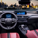 【ジュネーブモーターショー2018】今冬発売予定のレクサス「UX」は都会派のコンパクト・クロスオーバーモデル - Lexus_UX