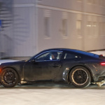 ポルシェ・911次世代型、史上最強PHEV設定へ。911 GT2 RSと同等のパワーを発揮!? - Porsche 911 Spoiler down 2