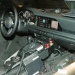 公式デビュー直前、ポルシェ911次世代デジタルコックピットのMT仕様を初公開！ - Porsche 992 Interior