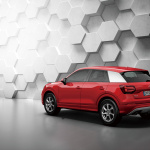 【新車】アウディ・Q2にデビュー1周年記念の「Audi Q2 #anniversary limited」が登場 - 3d abstract background with polygons