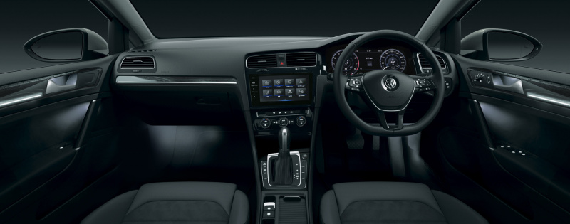 「【新車】VW・ゴルフに特別仕様車の「テックエディション」を追加。デジタルメータークラスターを標準装備したお買い得モデル」の7枚目の画像
