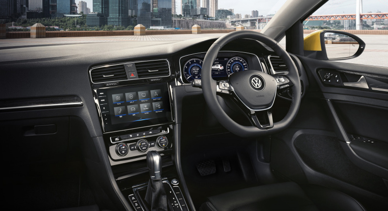 「【新車】VW・ゴルフに特別仕様車の「テックエディション」を追加。デジタルメータークラスターを標準装備したお買い得モデル」の8枚目の画像