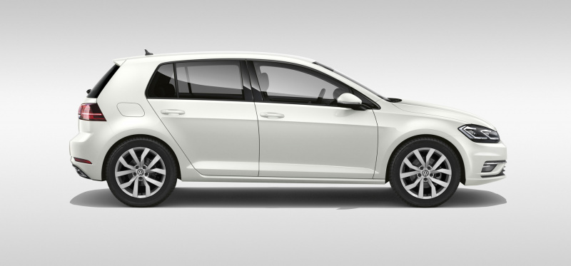「【新車】VW・ゴルフに特別仕様車の「テックエディション」を追加。デジタルメータークラスターを標準装備したお買い得モデル」の12枚目の画像