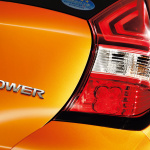 「「e-POWER」効果で日産・ノートが2017年のコンパクトカー販売台数ナンバー1を獲得」の1枚目の画像ギャラリーへのリンク