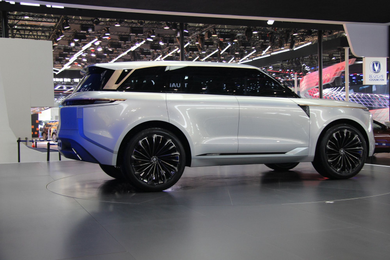 「これってサファリの親戚？ 日産と中国企業の合弁会社が中国専用として発表した大型SUVコンセプト【北京モーターショー2018】」の1枚目の画像