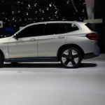 中国生産に意味あり！ BMWが公開した「第3のiモデル」iX3は、2020年市販予定【北京モーターショー2018】 - AUTOCHINA2018_c_091
