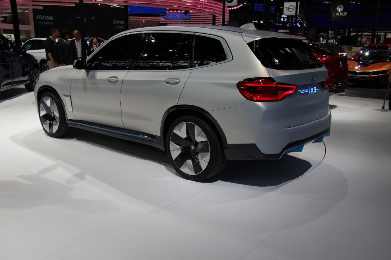 「中国生産に意味あり！ BMWが公開した「第3のiモデル」iX3は、2020年市販予定【北京モーターショー2018】」の6枚目の画像