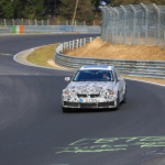 「BMW・M3次期型、マイルドハイブリッド搭載した500馬力のハイパワーをニュルで解放！」の1枚目の画像ギャラリーへのリンク