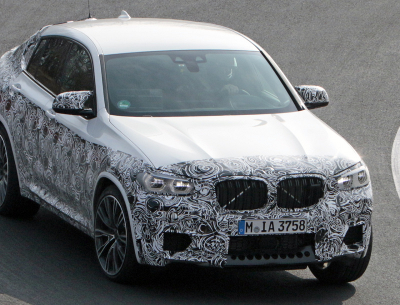 「注目は新開発の「S58」エンジン。新型BMW X4の高性能モデル「M」がニュルへ」の14枚目の画像