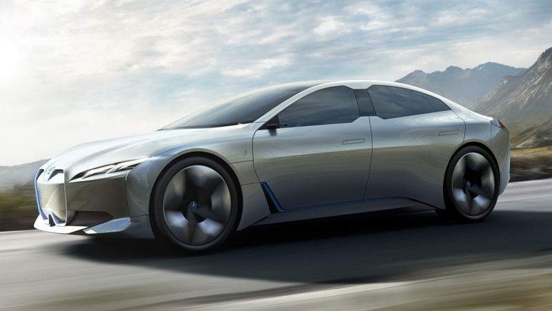 「BMWの流麗EVクーペ「i4」、第5世代「eDrive」テクノロジー投入で最大航続距離が700kmに」の2枚目の画像