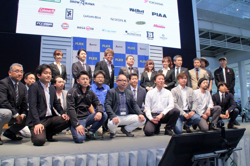 「哀川翔、今年も世界を駆ける！ チームFLEX SHOW AIKAWA Racing 2018年参戦発表」の4枚目の画像