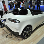 日本発の小型EV・フォムが発売を開始。ガルウイング＆4WDのコンセプトモデルは注目度バツグン【バンコク・モーターショー2018】 - MOR_1294