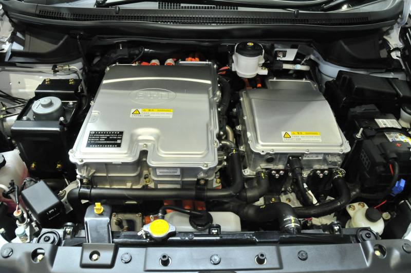 「中国リチウム電池大手・BYDが作る100％電気自動車がコソッとバージョンアップ？【バンコク・モーターショー2018】」の4枚目の画像