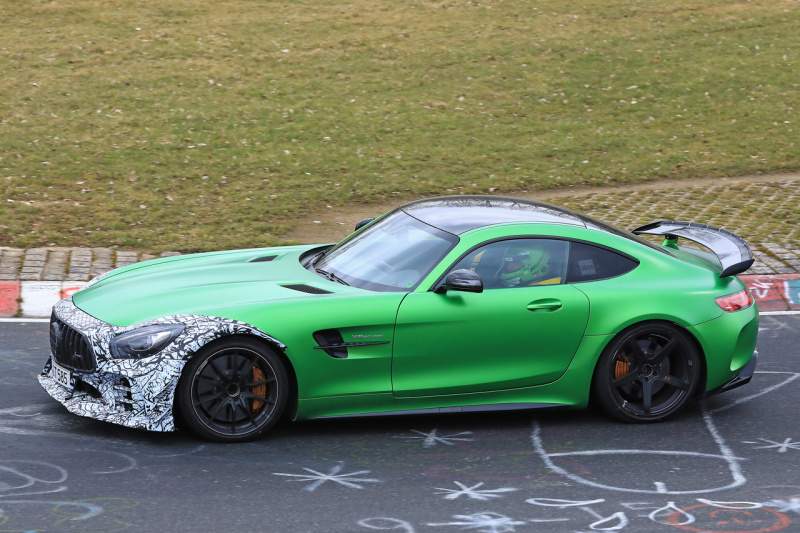 「ニュルに現われた謎のAMG GT Rのプロトタイプは「ブラックシリーズ」!?」の4枚目の画像