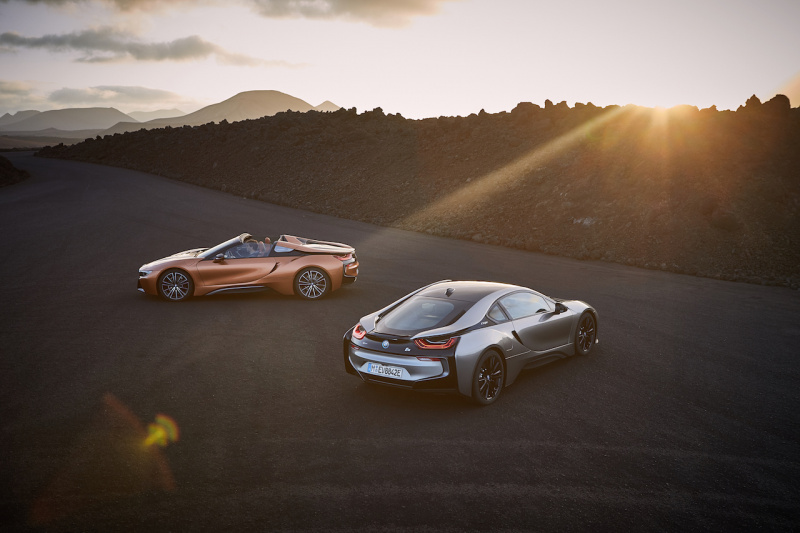 「【新車】BMW i8がマイナーチェンジ。システム出力をアップし、オープンモデルの「i8ロードスター」を追加」の13枚目の画像