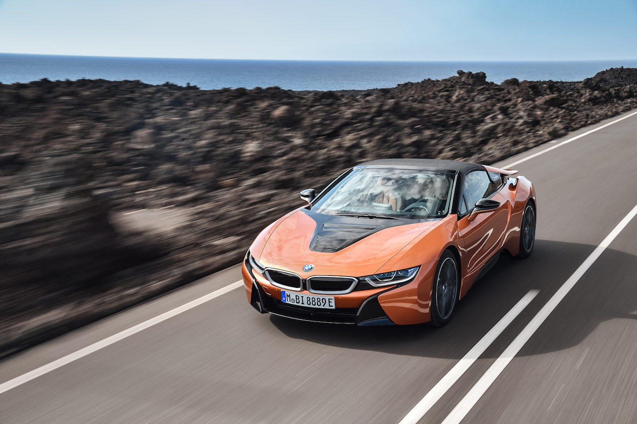 P Highres The New Bmw I8 Roads 画像 新車 Bmw I8がマイナーチェンジ システム出力をアップし オープンモデルの I8ロードスター を追加 Clicccar Com
