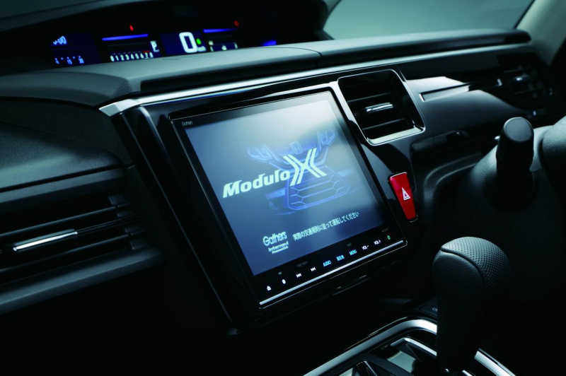 「【新車】ホンダ・ステップワゴンのコンプリートカー「モデューロX」が進化。ナビゲーション装備を充実化」の9枚目の画像