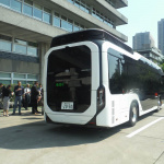 【新車】トヨタの燃料電池バス「SORA」は災害時の発電機としても機能する！ - clicccar1804toyota-sora0013