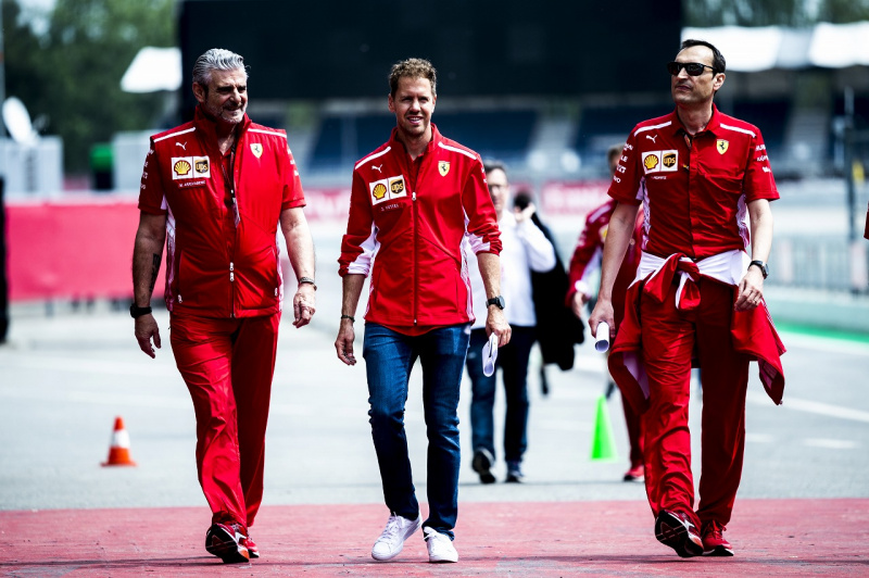 「対照的だったメルセデスとフェラーリ。1-2フィニッシュでメルセデスがコンストラクターズランキングトップに！【2018年F1第5戦スペインGP】」の1枚目の画像
