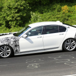 発売は2019年。BMW・7シリーズ改良型、新しいテールライトを灯してニュルを激走 - BMW 7series Facelift (4)