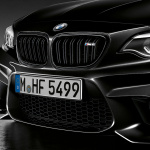【新車】BMW M2クーペに、100台限定の「Edition Black Shadow」が登場。漆黒にきらめく存在感が魅力。 - P90295639_highRes_the-new-bmw-m2-coup-
