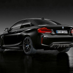 【新車】BMW M2クーペに、100台限定の「Edition Black Shadow」が登場。漆黒にきらめく存在感が魅力。 - P90295641_highRes_the-new-bmw-m2-coup-