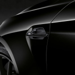 【新車】BMW M2クーペに、100台限定の「Edition Black Shadow」が登場。漆黒にきらめく存在感が魅力。 - P90295643_highRes_the-new-bmw-m2-coup-