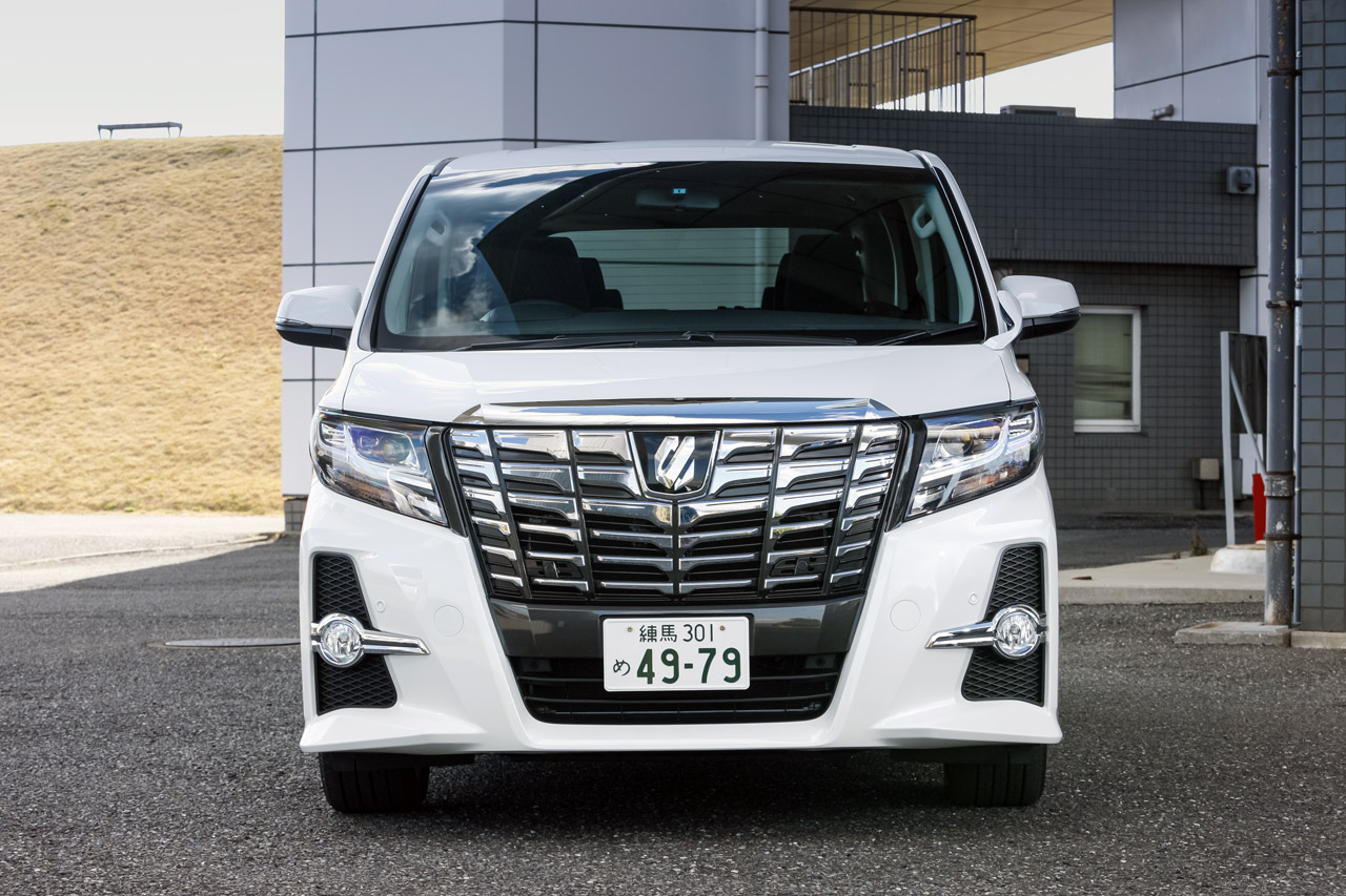 アルファード ヴェルファイアの勢力図がマイナーチェンジで逆転 中古車市場にも変化あり Clicccar Com