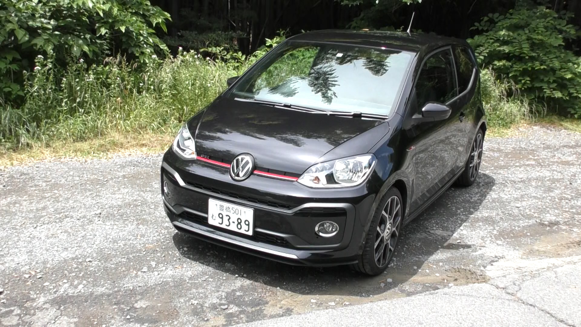 Vwアップ Gti試乗動画 600台限定のgtiは 3気筒ターボ 6mt よく動くサス こんなに小さいモデルでよくぞここまでの完成度 Clicccar Com