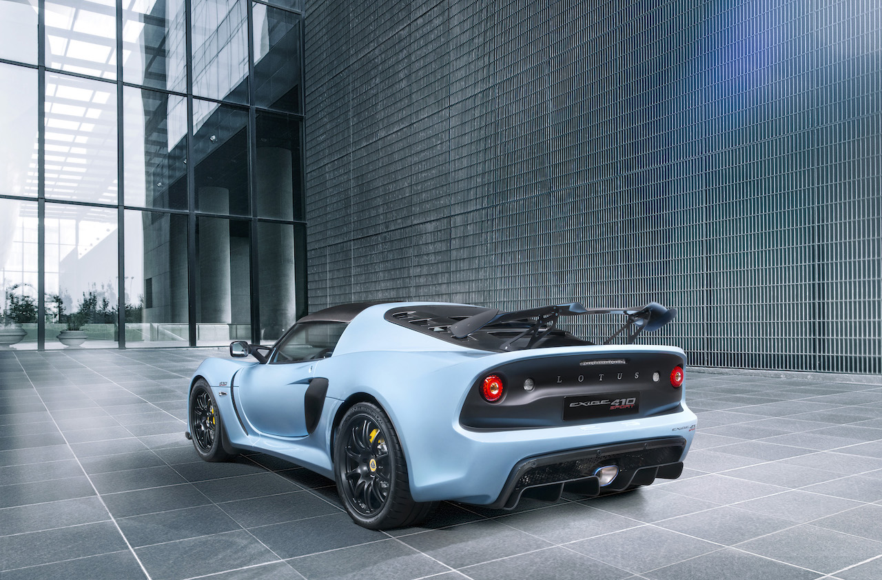 最高出力416ps・最大トルク410Nm!! 最高速290km/hに達するロータス