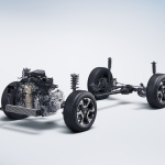 「【新車】2018年夏発売予定のホンダ・CR-Vは1.5Lターボ、2.0Lハイブリッド、3列7人乗りも設定」の2枚目の画像ギャラリーへのリンク