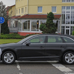 アウディ・A4は新しいフロントマスクで新型・BMW 3シリーズに対抗!? - Audi A4 Facelift 7