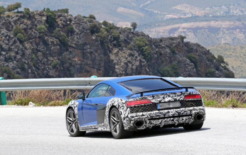 「アウディ・R8の最強モデル「GT」が670馬力で復活」の23枚目の画像