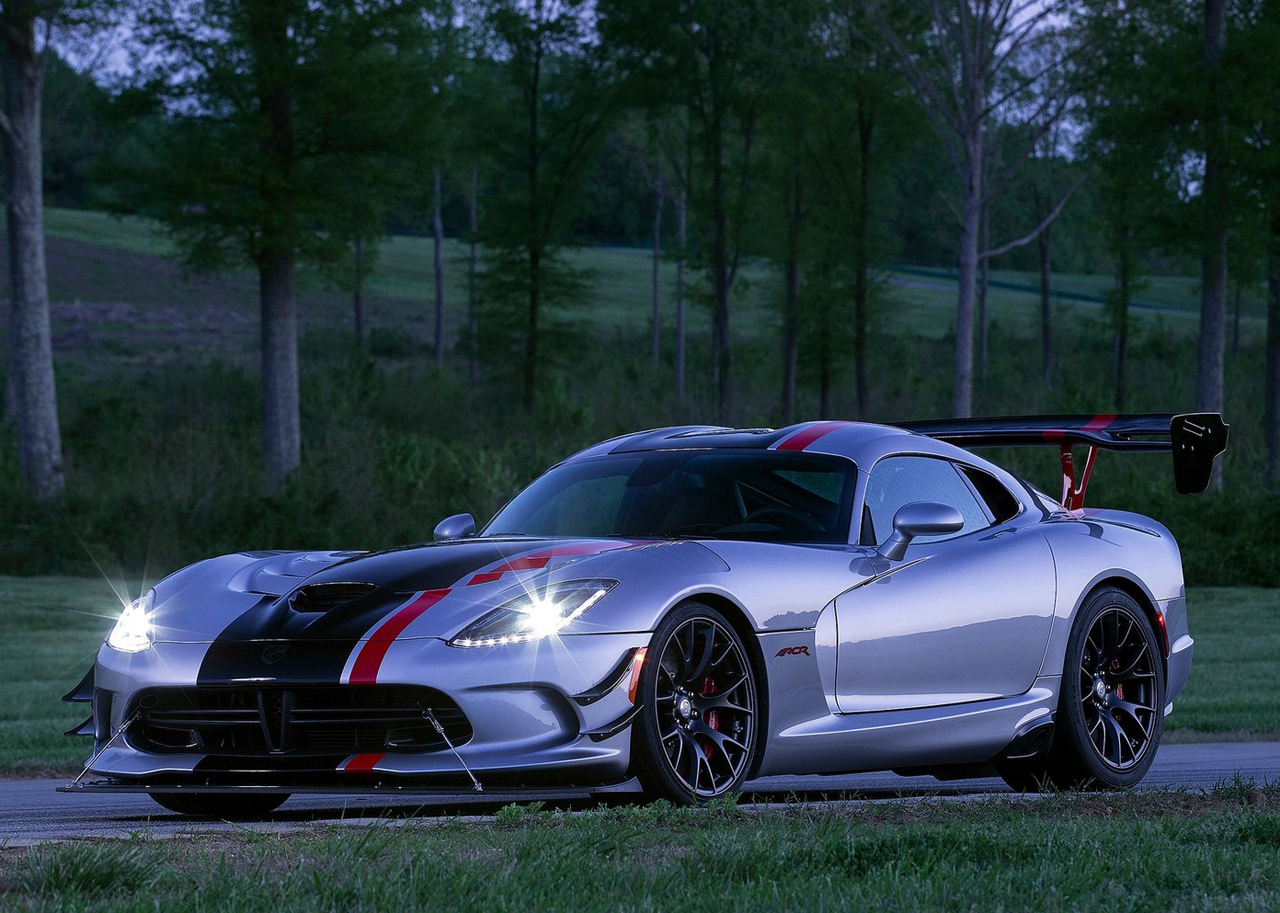 米 スポーツカーの雄 ダッジ バイパー が3年ぶりに復活か Clicccar Com