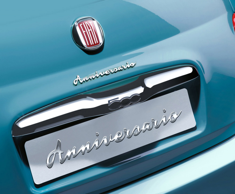 「【新車】50年代の人気色を現代風にアレンジしたフィアット・500の400台限定車「500 アニベルサリオ」」の8枚目の画像